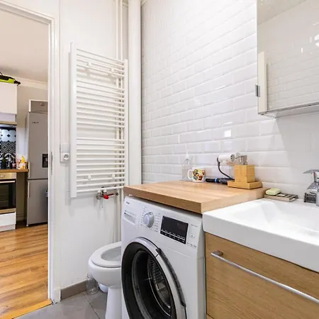 Guestready - Chic Near Passerelle Bichat Apartment Paris