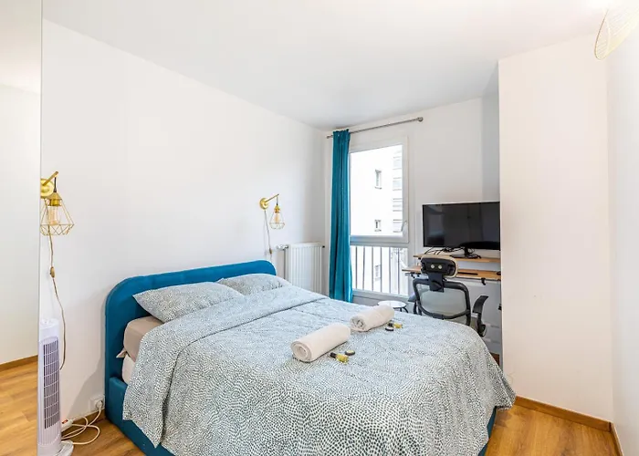 Guestready - Chic Near Passerelle Bichat Paris