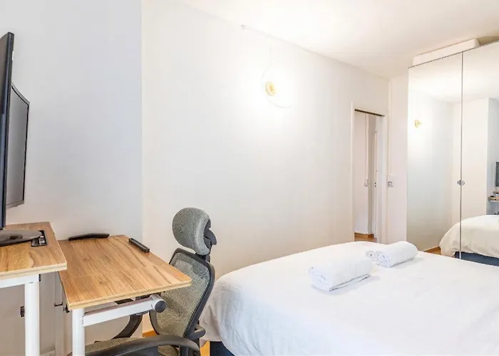 Guestready - Chic Near Passerelle Bichat * Παρίσι