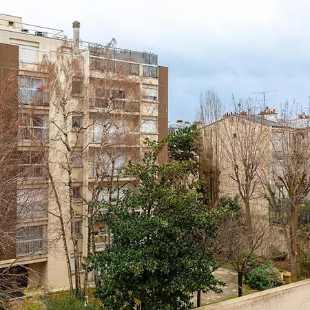 Guestready - Chic Near Passerelle Bichat Париж
