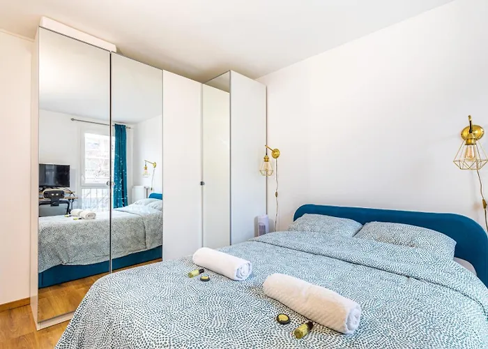 Апартаменты Guestready - Chic Near Passerelle Bichat Париж